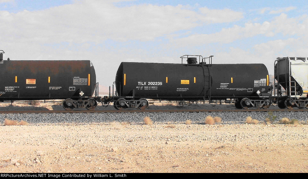 WB Manifest Frt at Erie NV -45