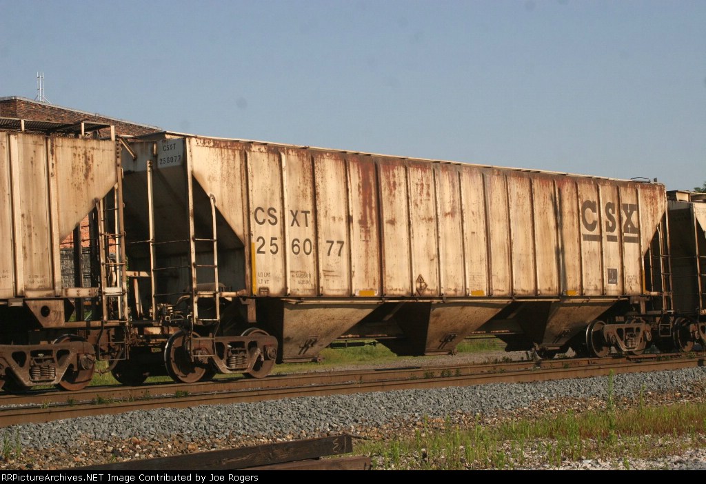 CSX 256077