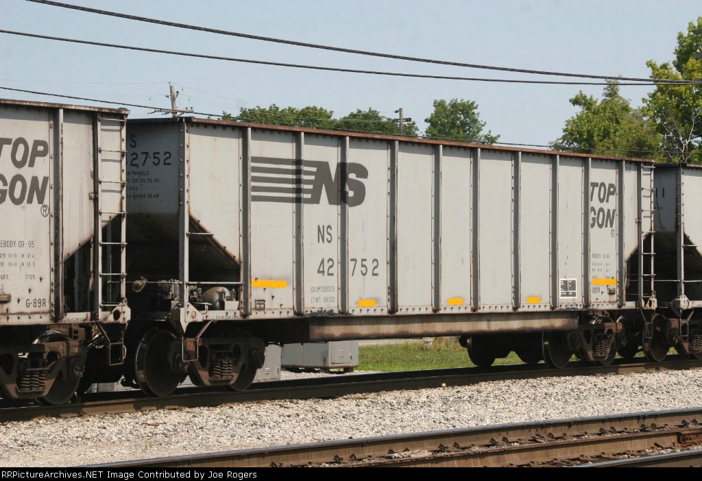 NS 42752