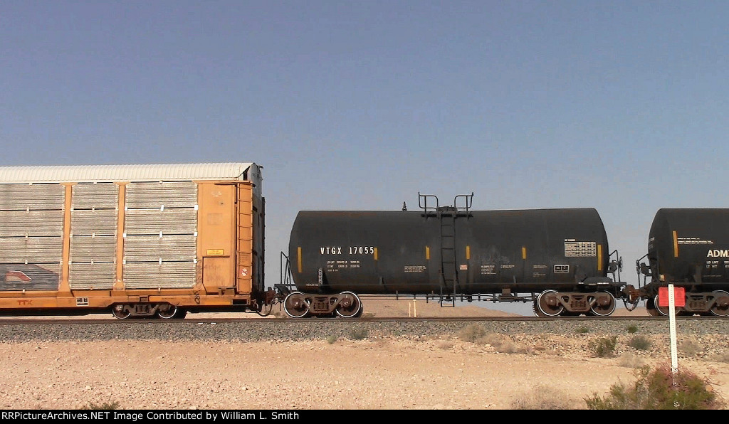 EB Manifest Frt at Erie NV -76