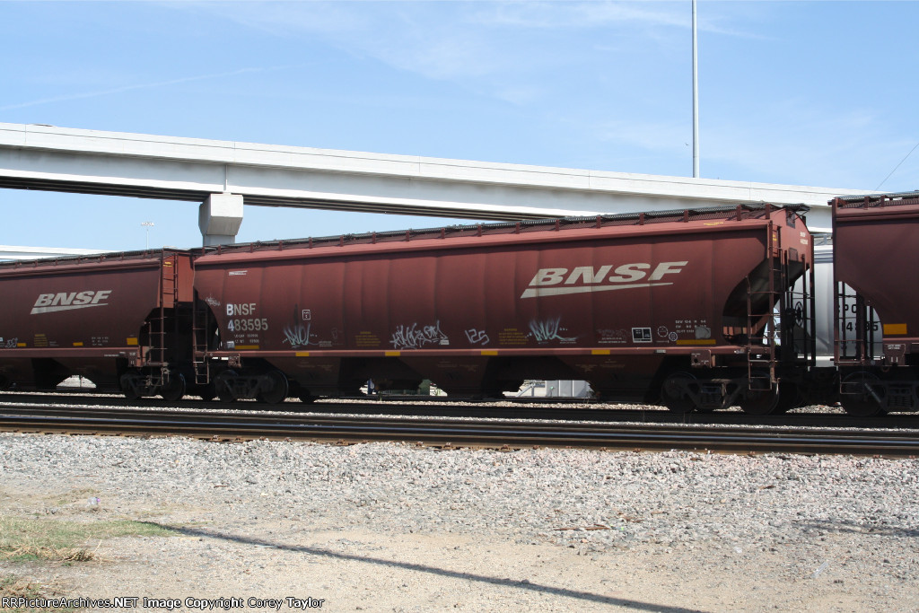 BNSF 483595
