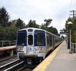 LIRR M9 Set heading away from Nassau Blvd Station toward NYC