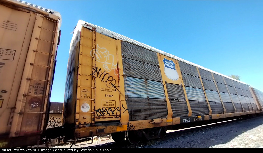 UP 1882 TTGX 253891