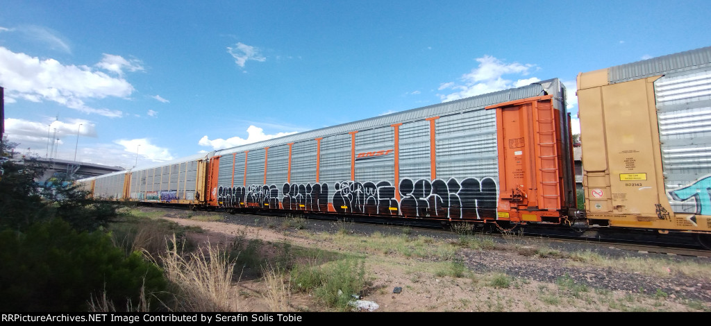 BNSF 28819 BNSF 300719