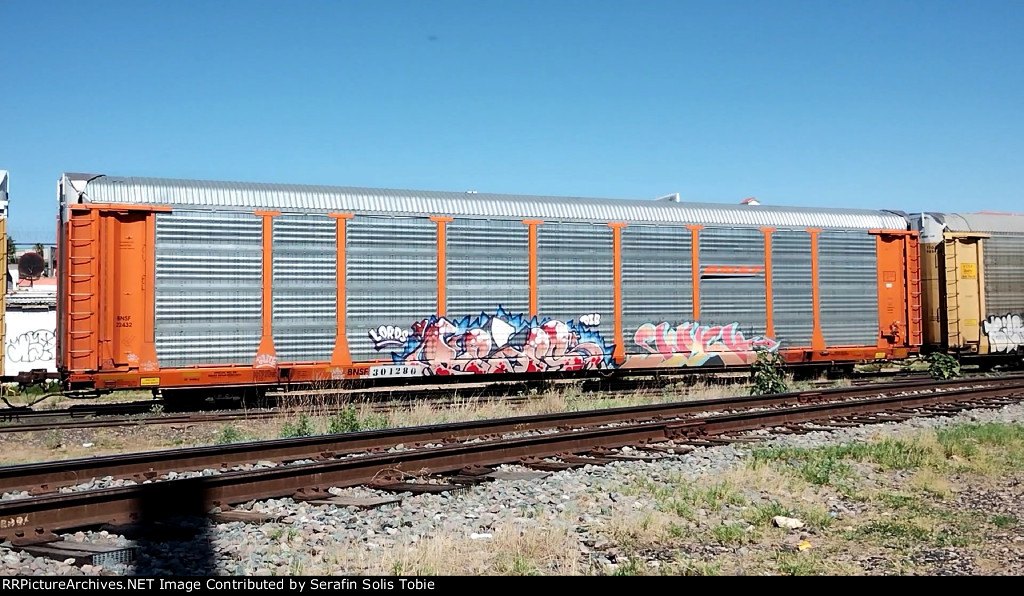 BNSF 22432 BNSF 301280