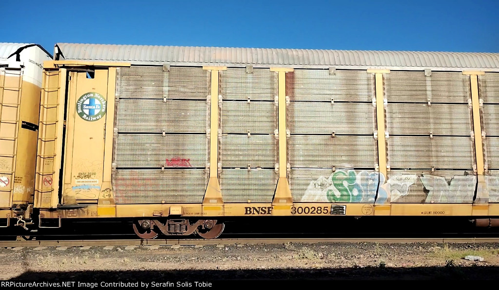 BNSF 20310 BNSF 300285