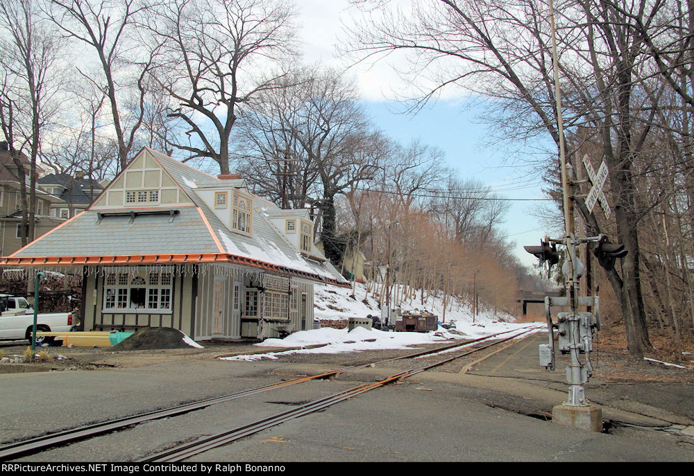 The former Erie, E-L Benson St station is being restored to a private residence. Pass. service here ended in 2002