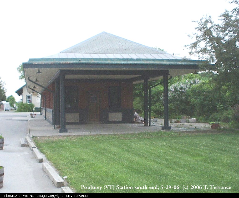 Poultney (VT) station south end