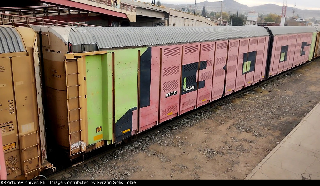 BTTX 880301 Con Grafiti