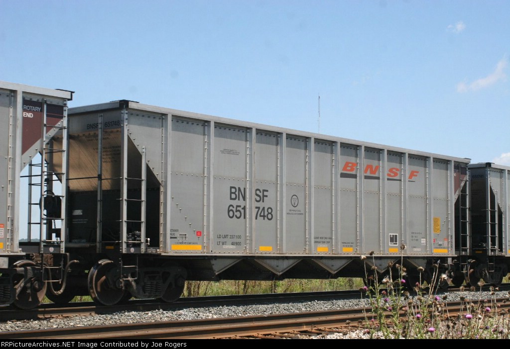 BNSF 651748