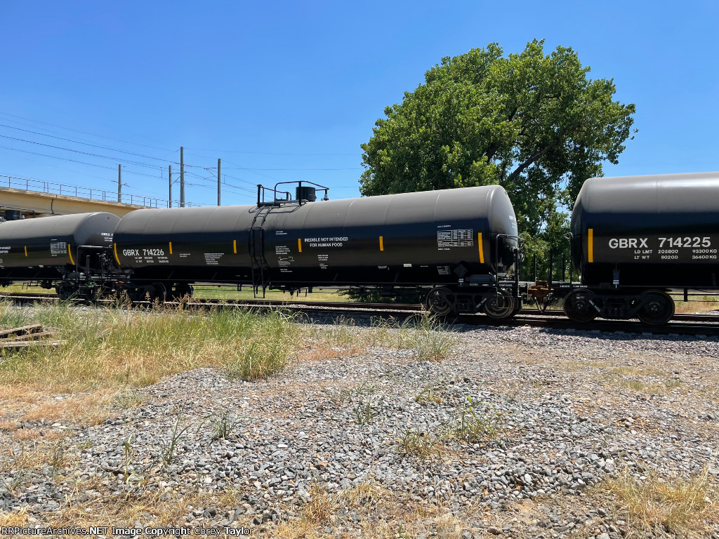 GBRX 714226