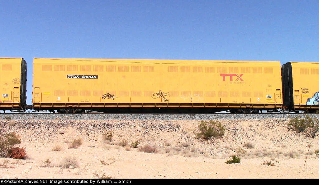 EB Manifest Frt at Erie NV W-Pshr -56