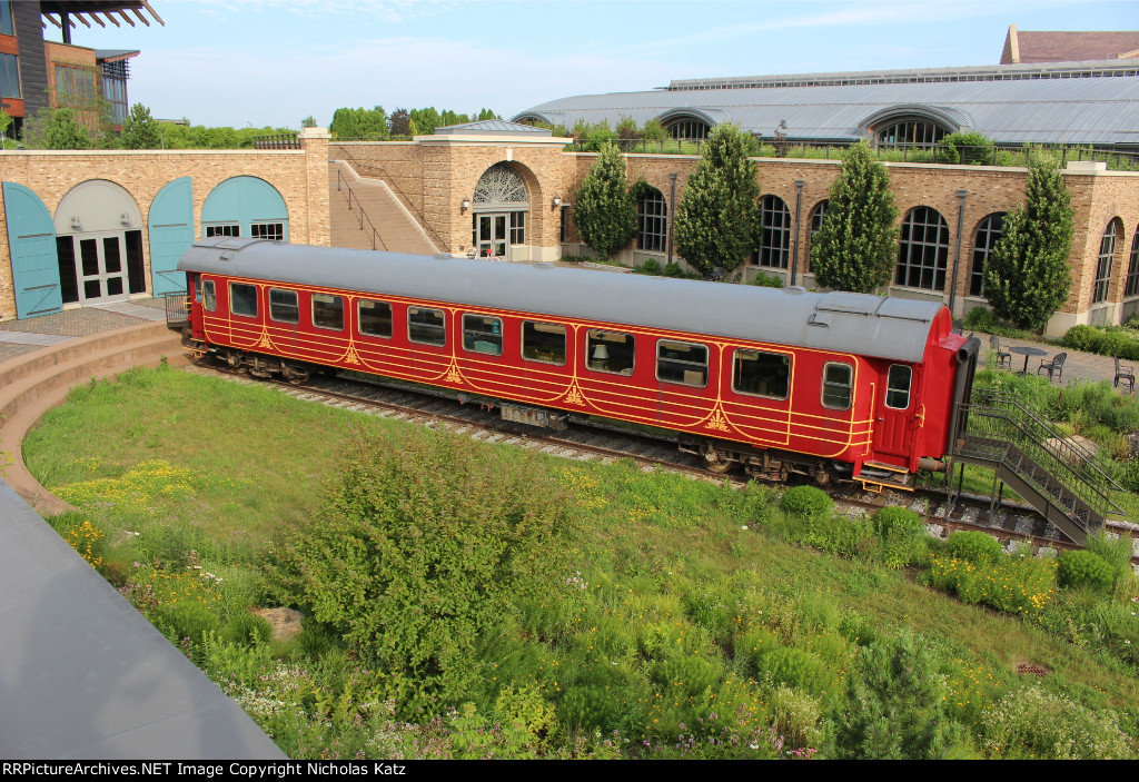 Statens Jarnvagar Passenger Car