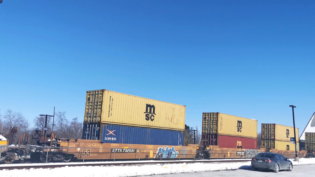 DTTX 732531 (Triple Well Car Altogther)