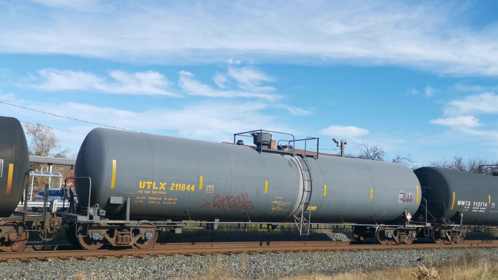 UTLX 211844