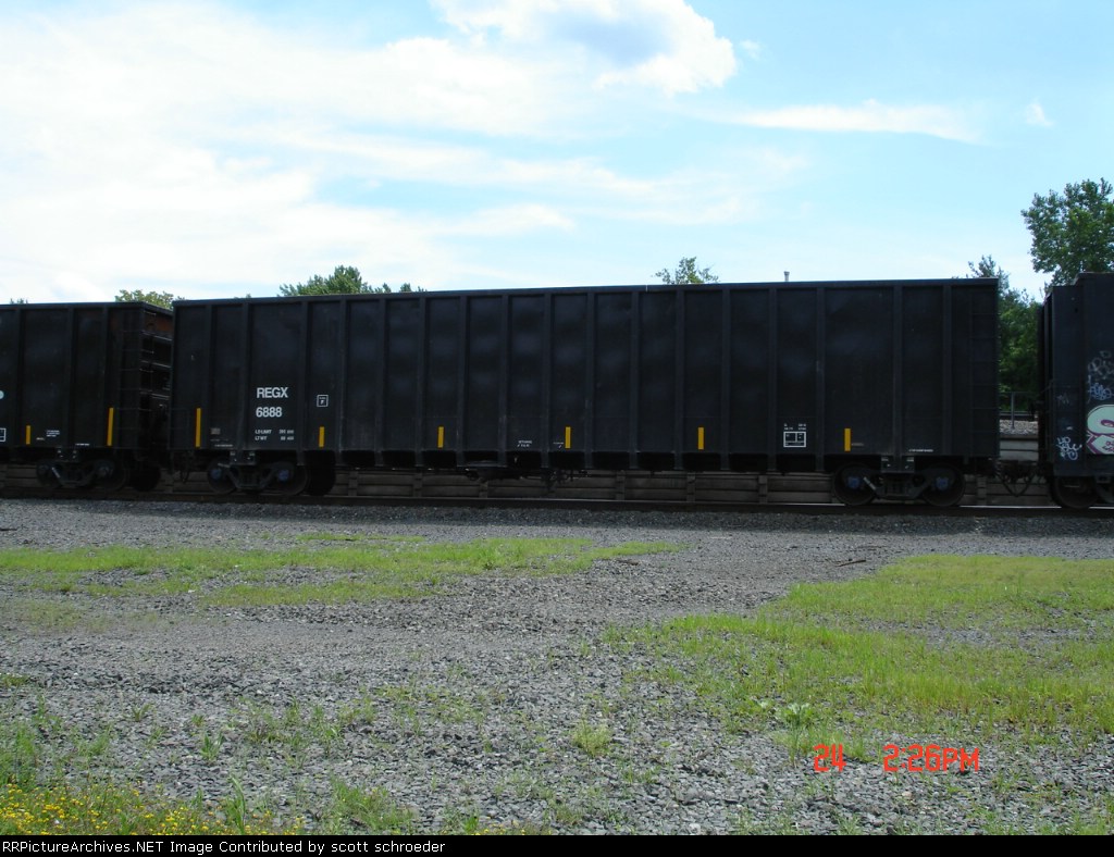 REGX 6888 Woodchip Hopper EB