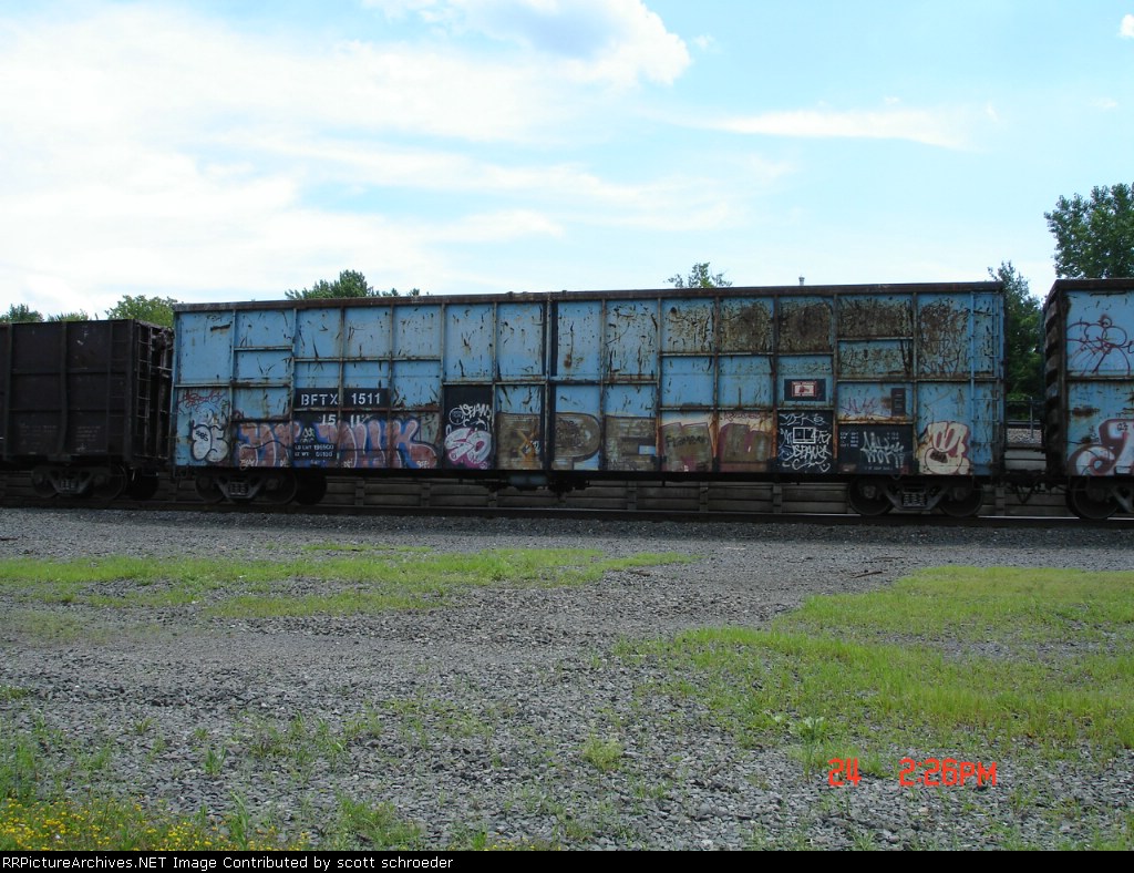 BFTX 1511 Woodchip Hopper EB