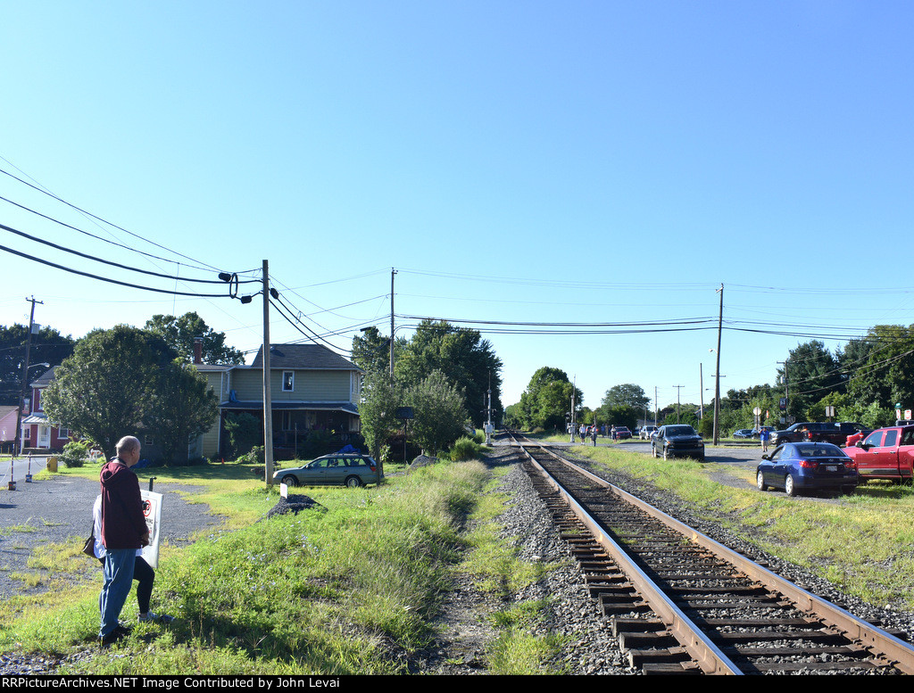 Looking south along the RBM&N Main from Lee Street