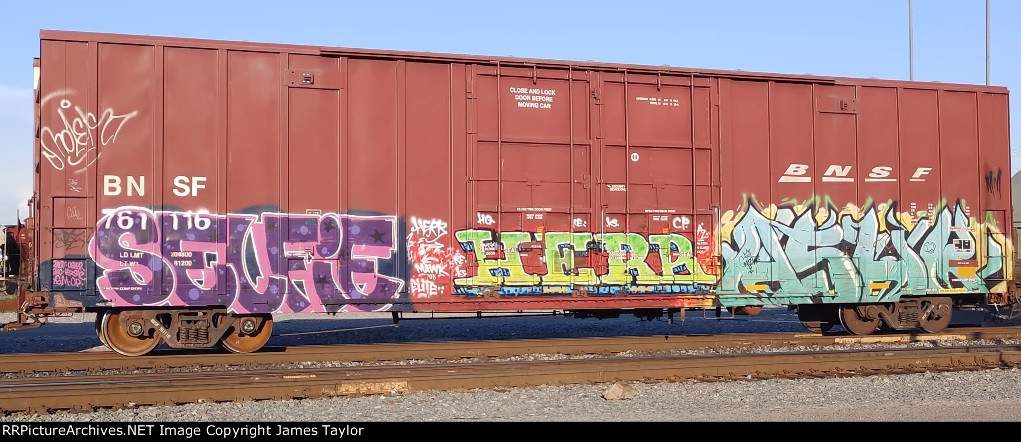 BNSF 761116