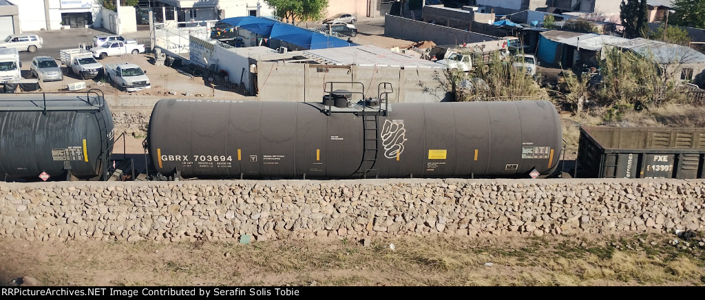 GBRX 703694