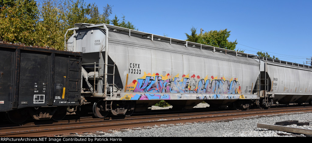 CSYX 13232 11-1996 built 10-2013 Andersons repainted Thrall Job 929 5400cf 3-gate covered hopper on CSX Lewisburg TN 10-27AM 10-08-2022
