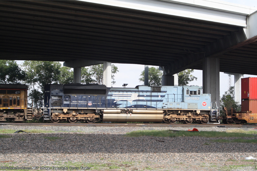 UP 1982