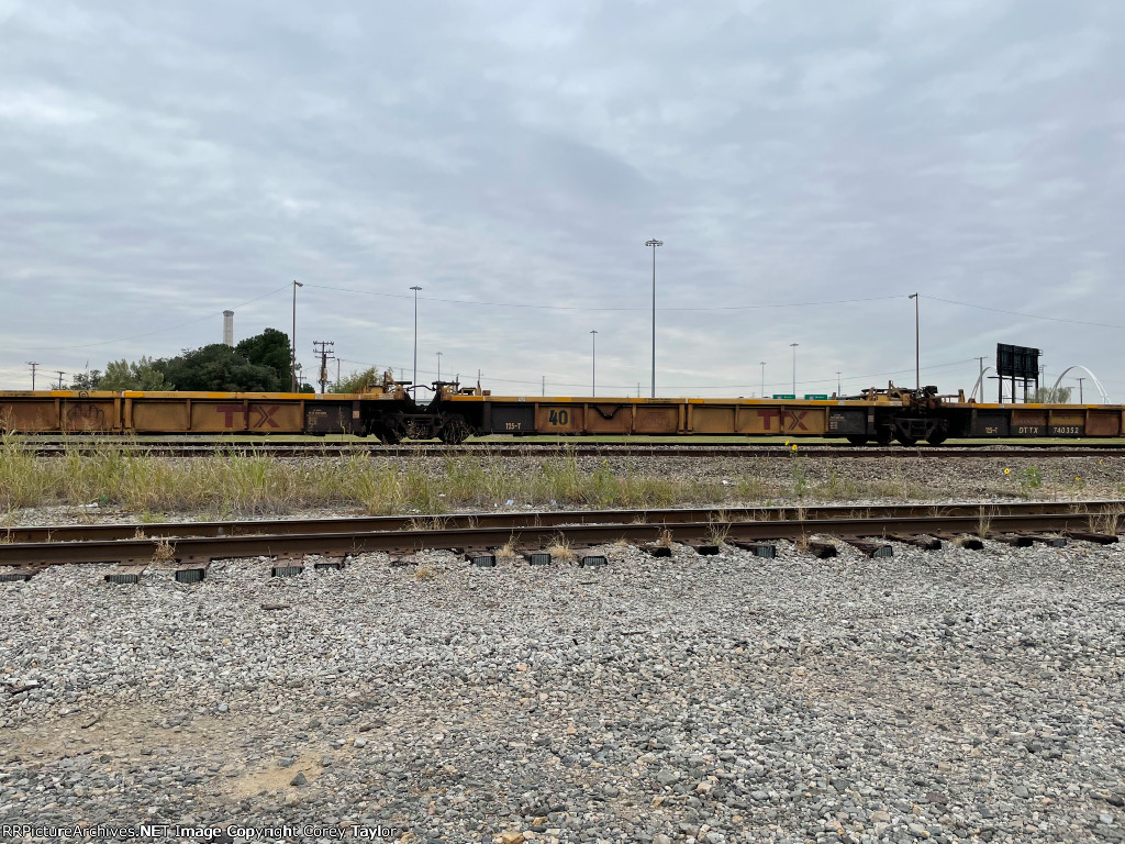 DTTX 740352