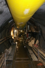 Trailing gear at the rear of the tunnel boring machine