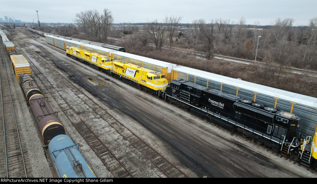 EMDX 7236 Roster shot