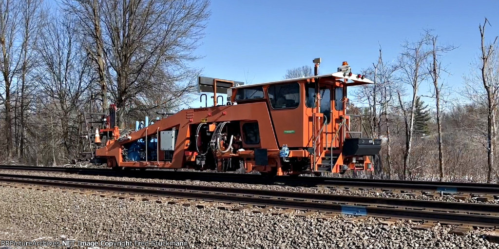 NS ET09003343 has a nice porch.