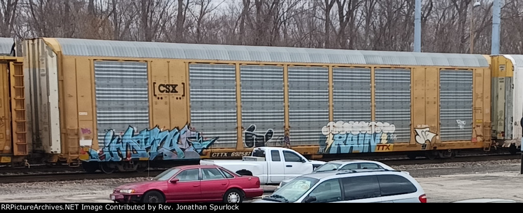 CTTX 692587 and CSX rack