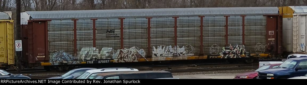 TTGX 975057 and NS rack