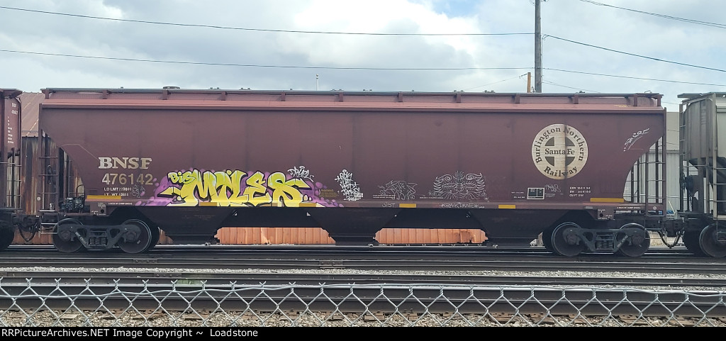 BNSF 476142