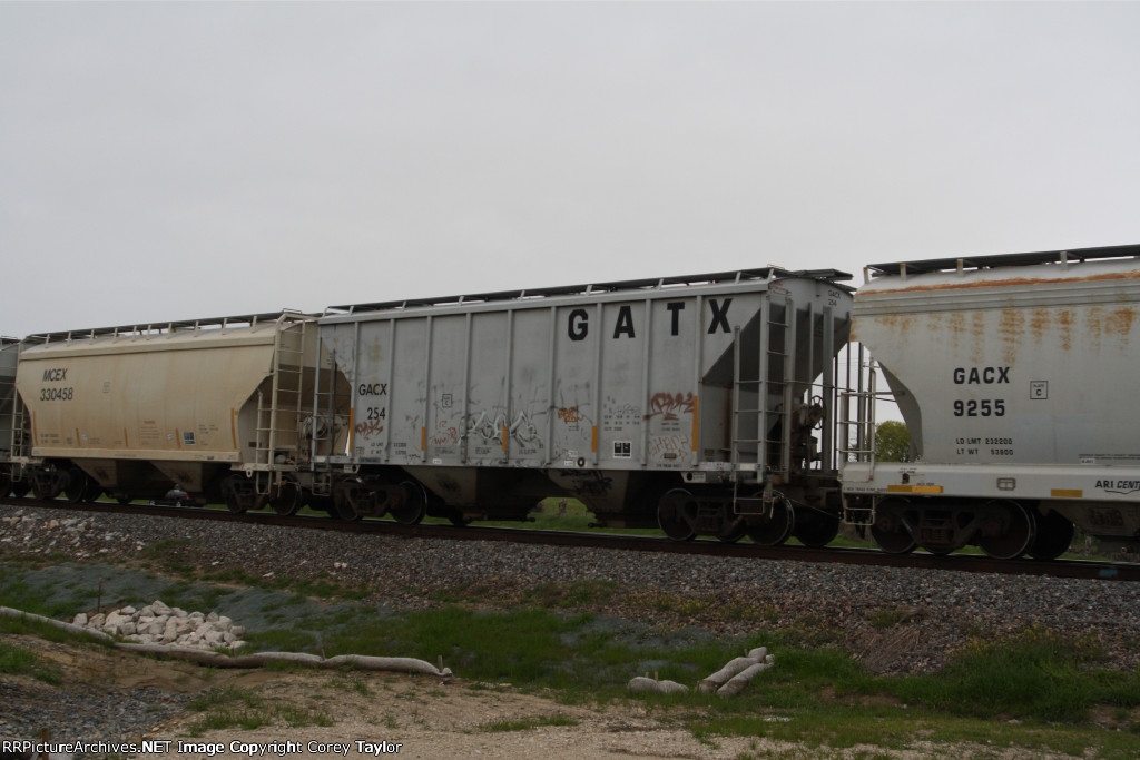 GACX 254