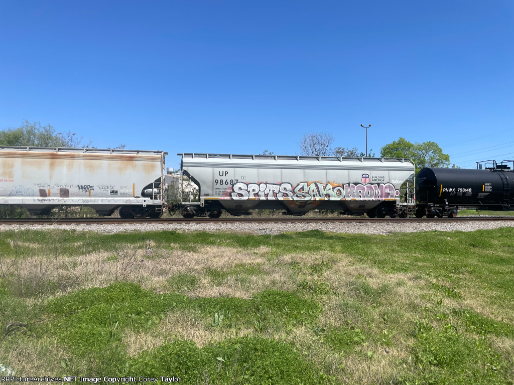UP 98687