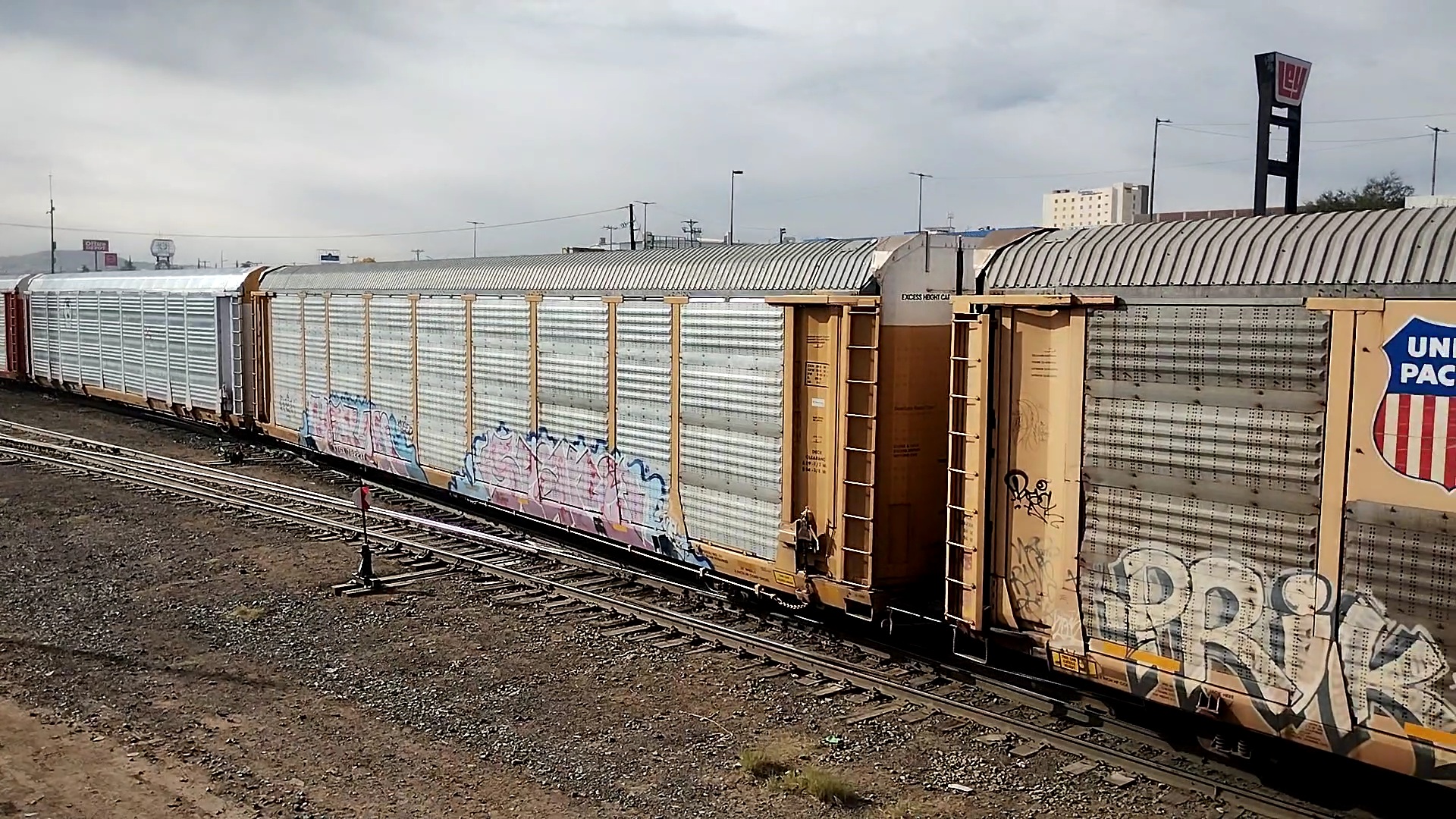 NKCR 6758 TTGX 702237