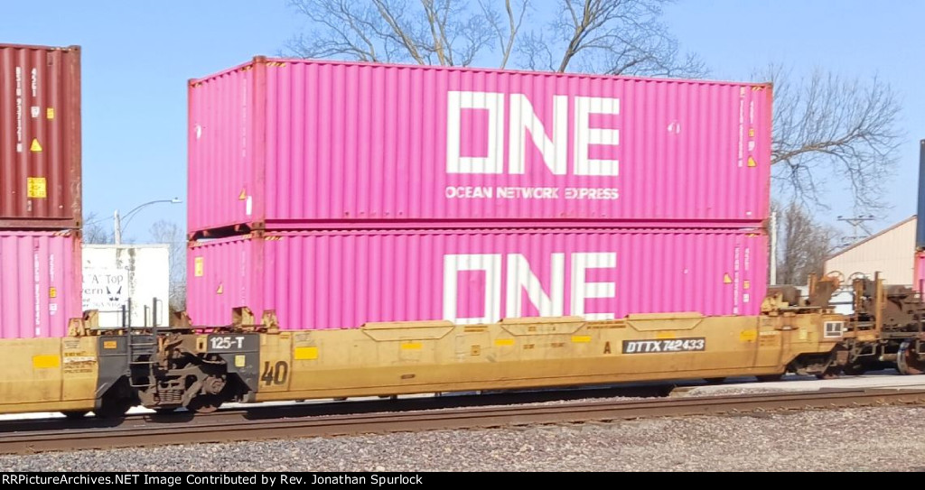 DTTX 742433A and two containers