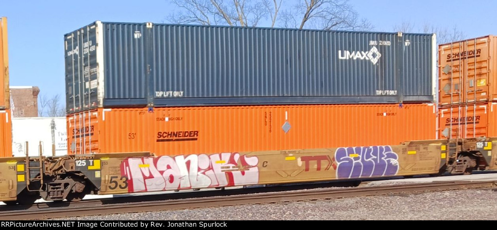 DTTX 766543C and two containers