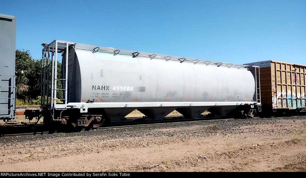NAHX 455684