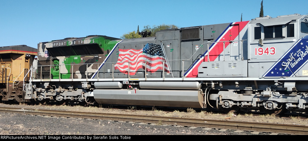 UP 1943 "Heritage" "Support Our Troops"