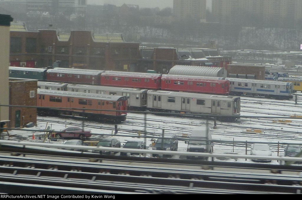 IRT "SMEE" historic fleet at NYCT 207 Street Shop