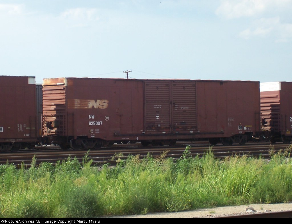 NW 625007