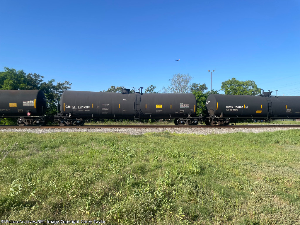 GBRX 701293
