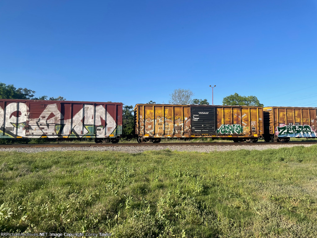 RBOX 43751