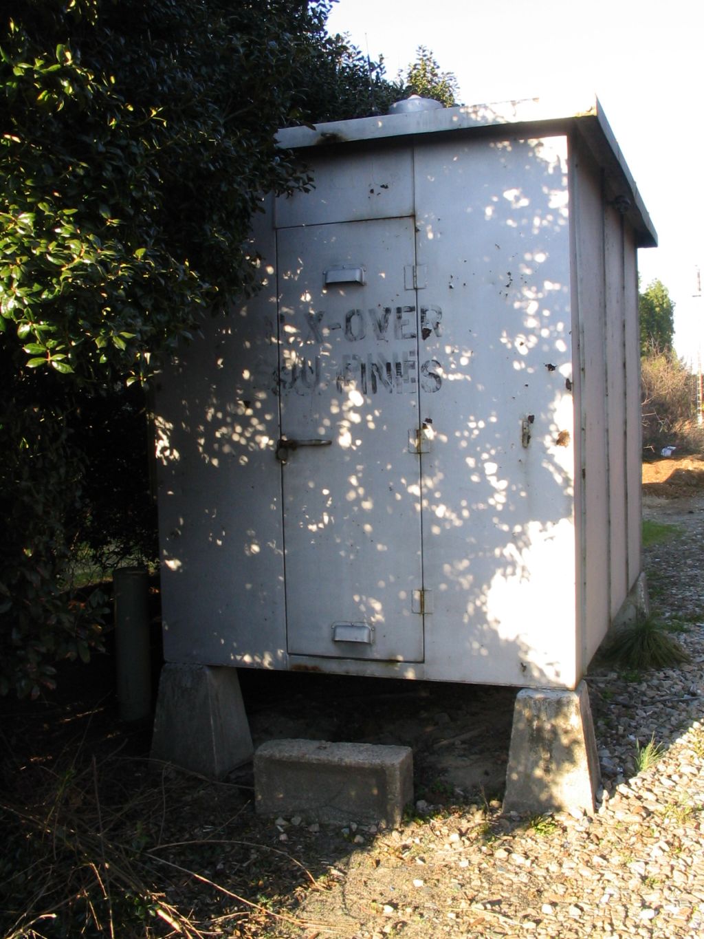 Old N X-Over interlocking cabinet