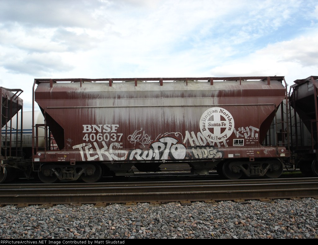 BNSF 406037