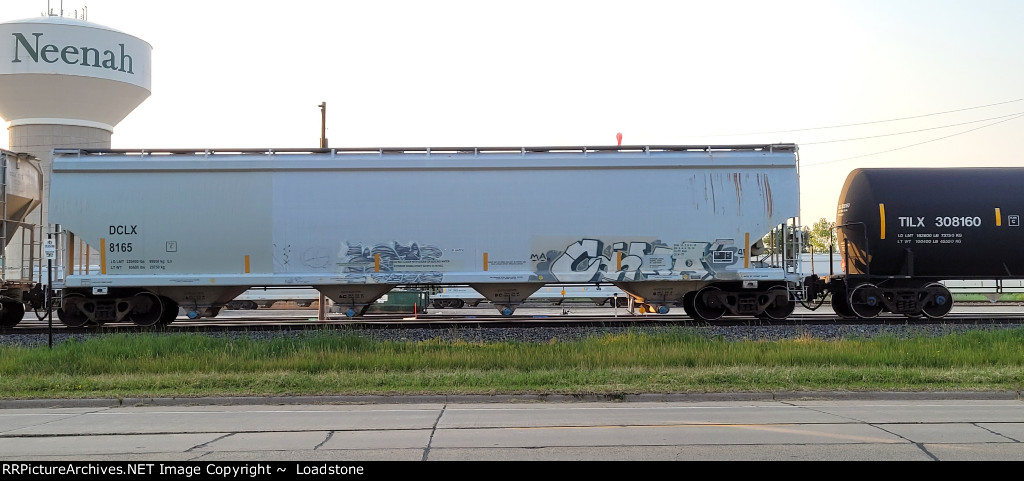 DCLX 8165
