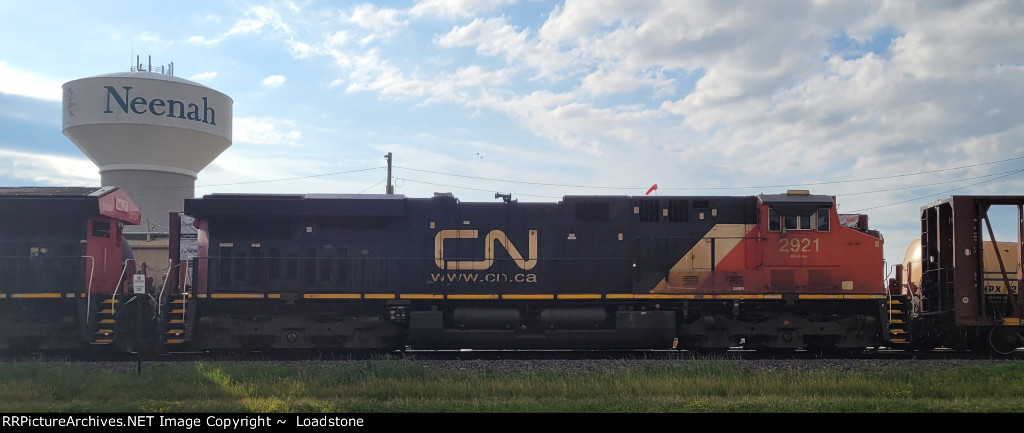 CN 2921