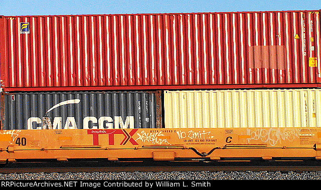 EB Unit Well Car Frt at Erie NV W-pshr -35