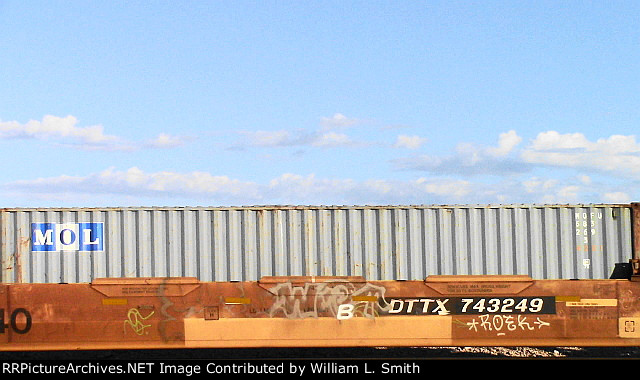 EB Unit Well Car Frt at Erie NV W-pshr -87